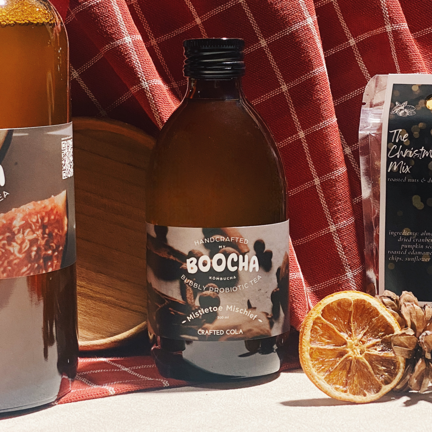 Mistletoe Mischief - Crafted Cola